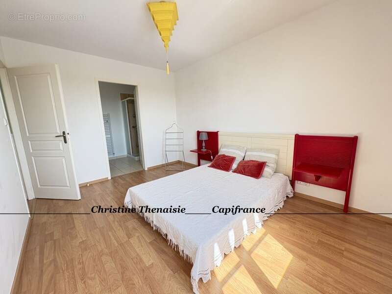 VILLA D'EXCEPTION Pièces spacieuses, 4 chambres, 3 salles de bains, 3 wc, Piscine privée  COEX (85) - photo 15