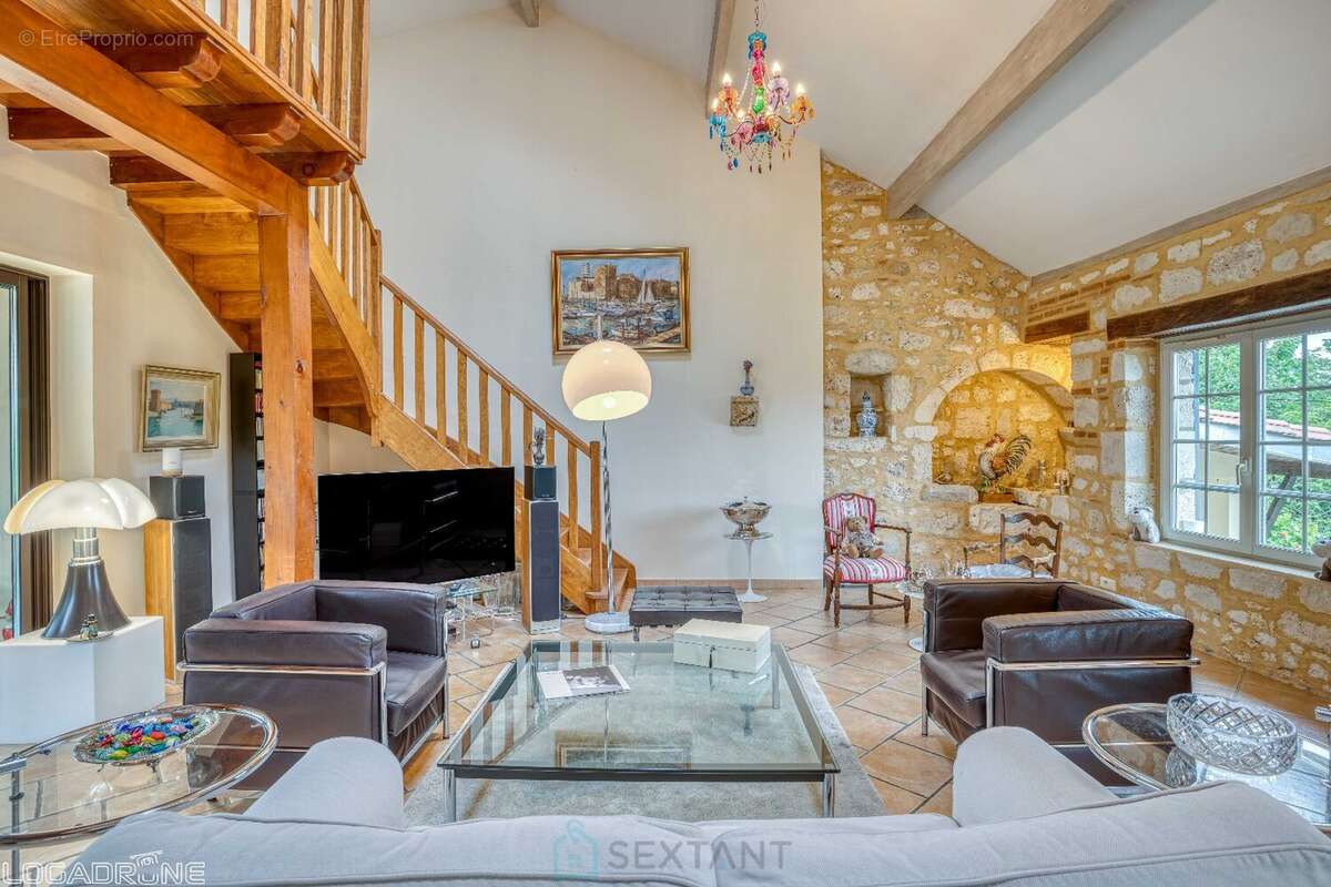 Maison à MONBAZILLAC