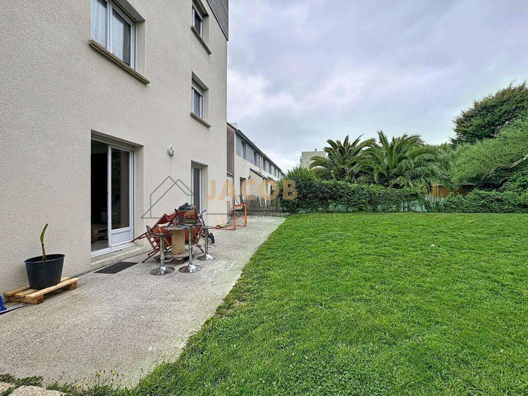 Appartement T3 loué avec terrasse - photo 7
