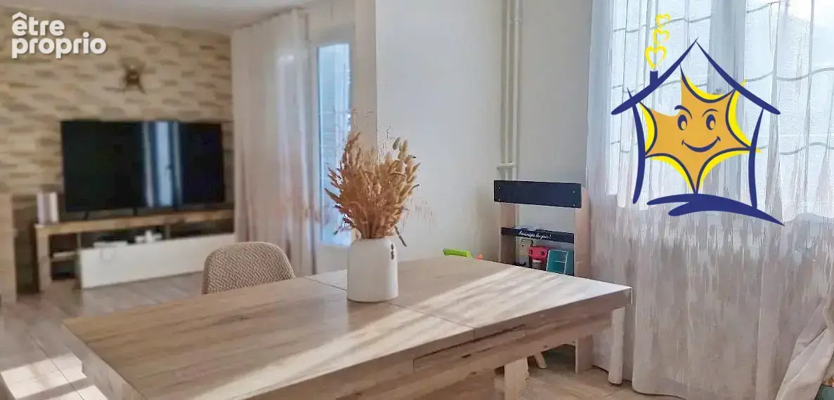 Maison 6 pièces 111 m² à vendre à Viry-Chatillon (91170) - photo 2