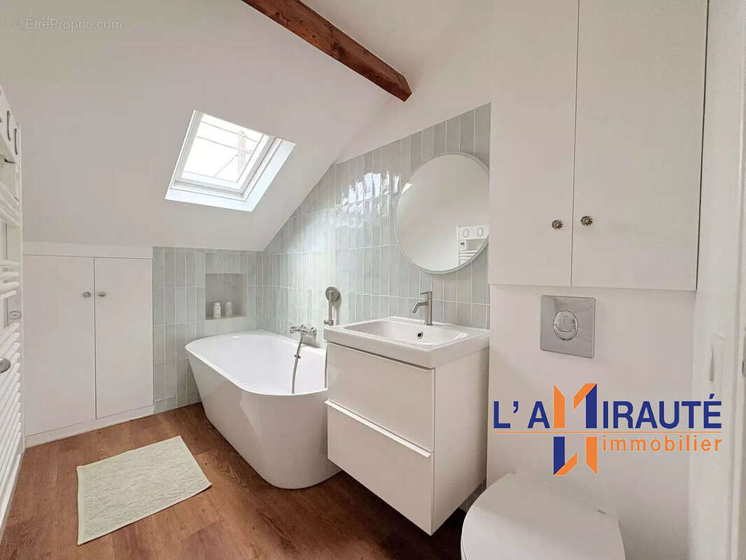 Maison à MAISONS-LAFFITTE