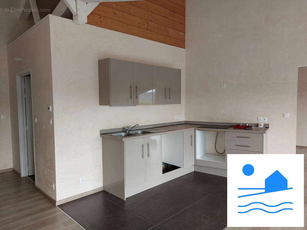 Appartement à GONNEVILLE-LA-MALLET