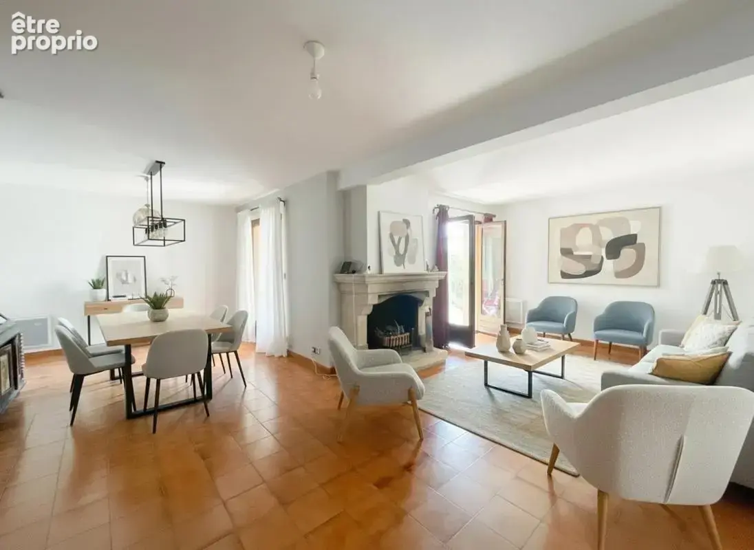 Maison 8 pièces 159 m² à vendre à Manosque (04100) - photo 9