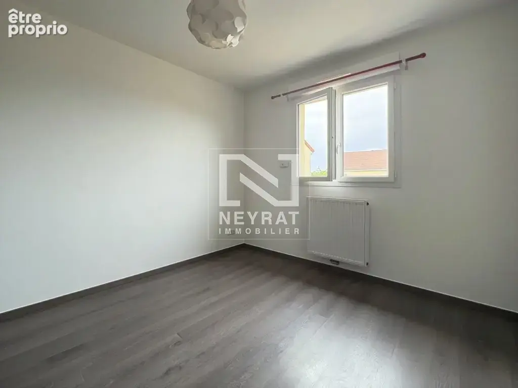 Maison récente 3 chambres – Jardin, garage – DPE C – Potentiel locatif 1 200 €/mois - photo 10
