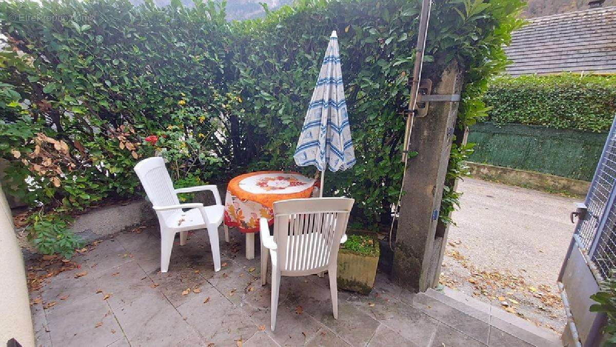 Maison à LIVET-ET-GAVET