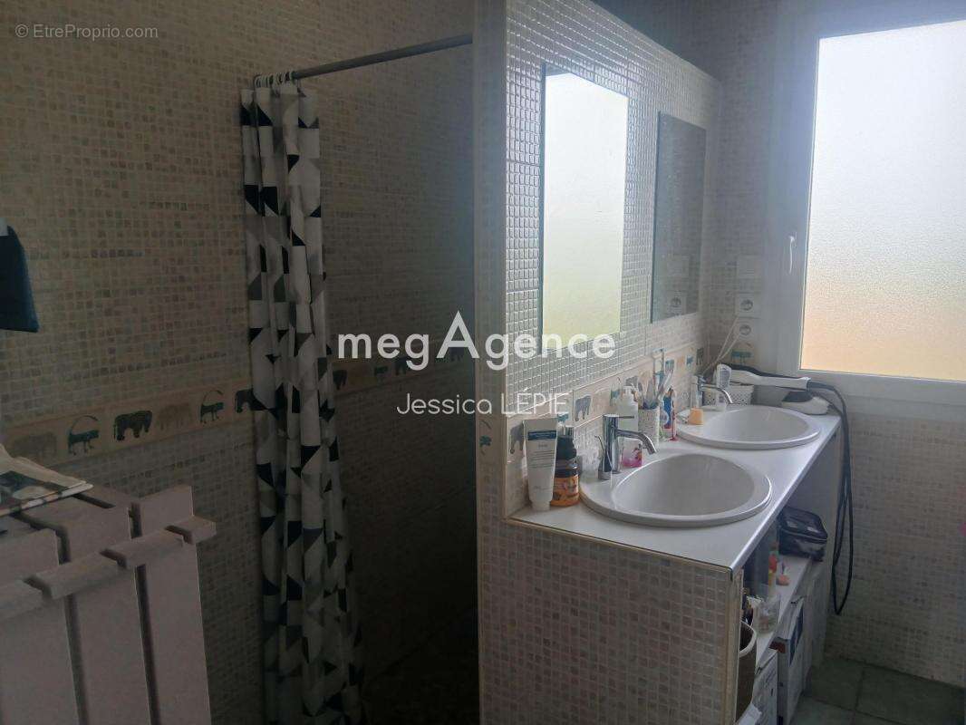 Maison à VILLIERS-EN-PLAINE