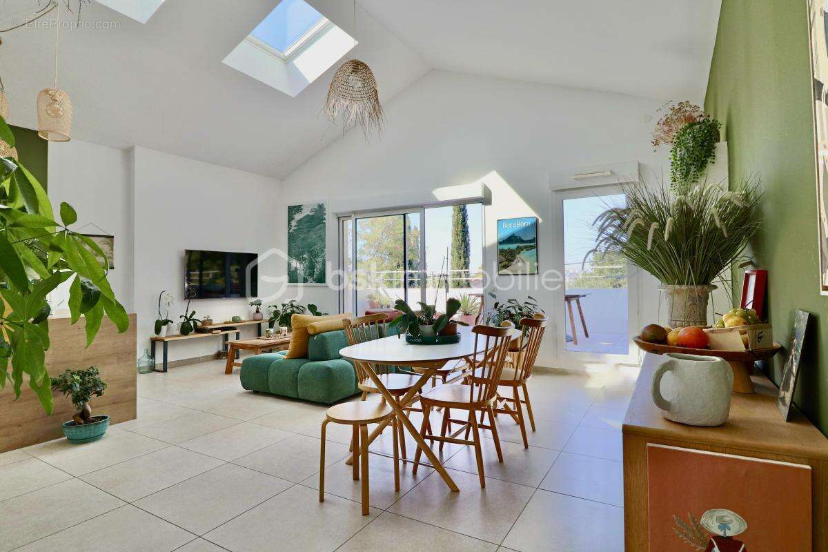 Appartement à LA GARDE