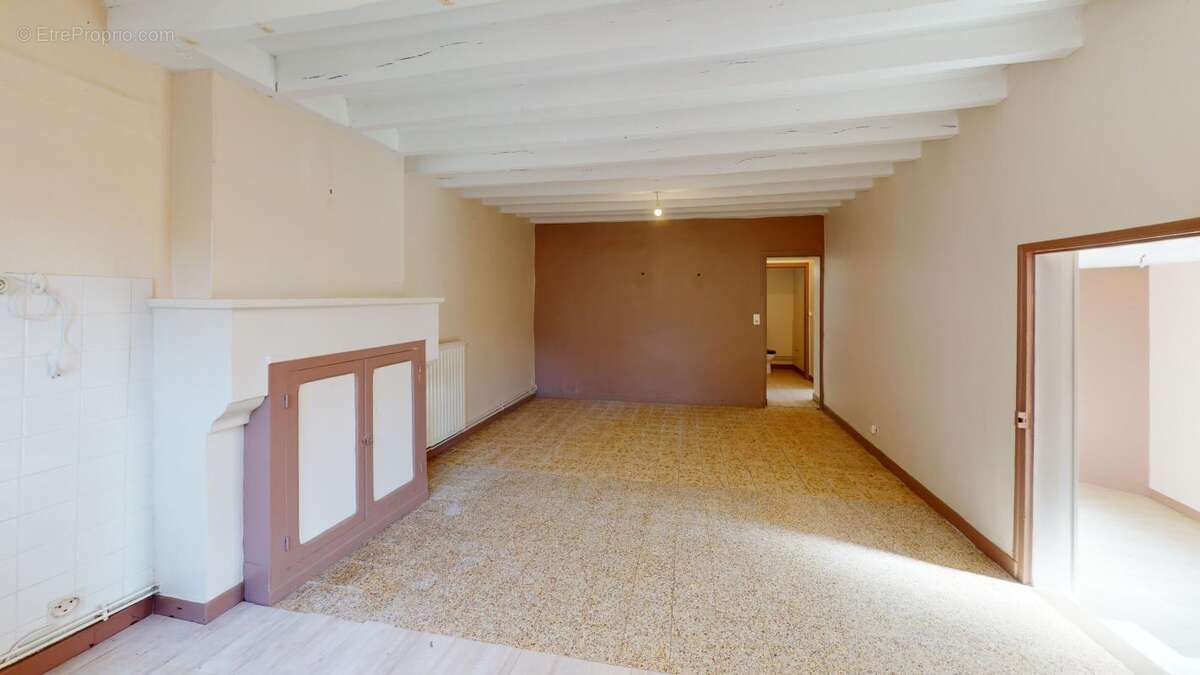 Maison à SAINT-BOUIZE