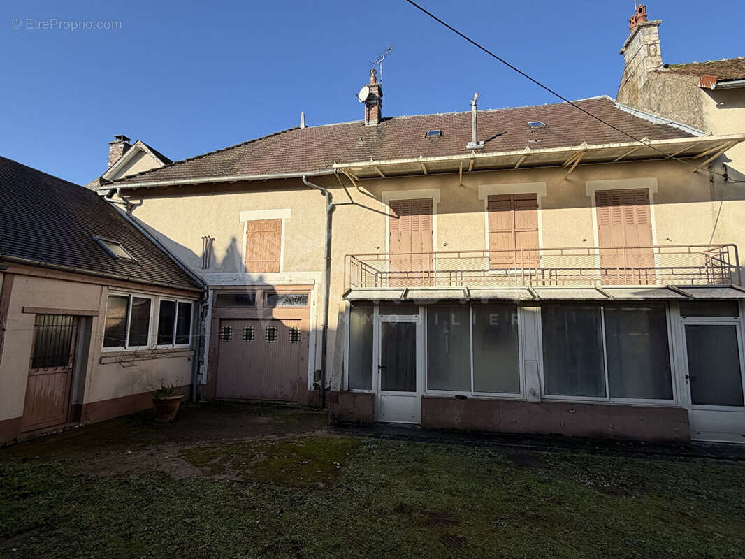 Maison à BOUHY