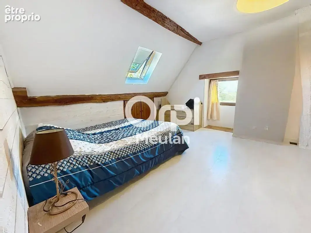 Belle maison en pierres rénovée de 9 pièces - photo 9