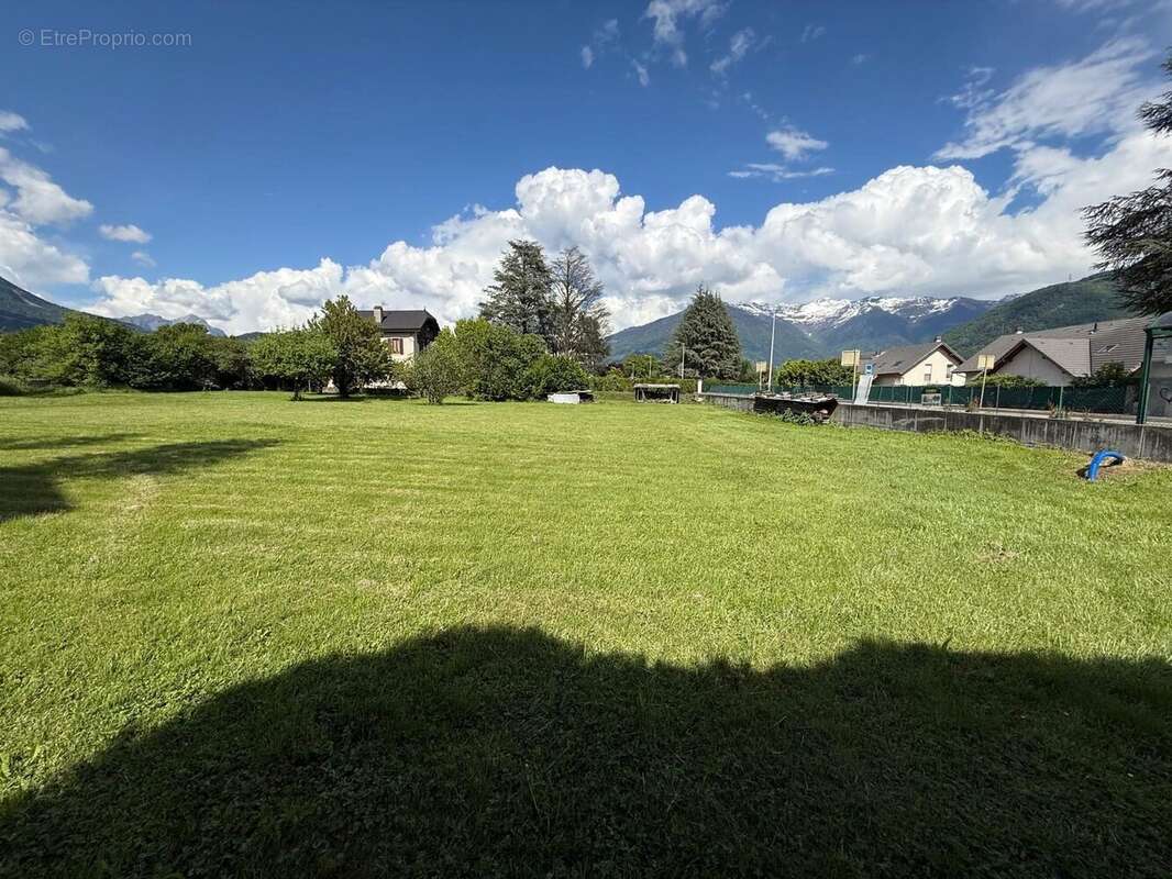 Terrain 2435 m² à Gilly-Sur-Isere  - photo 6