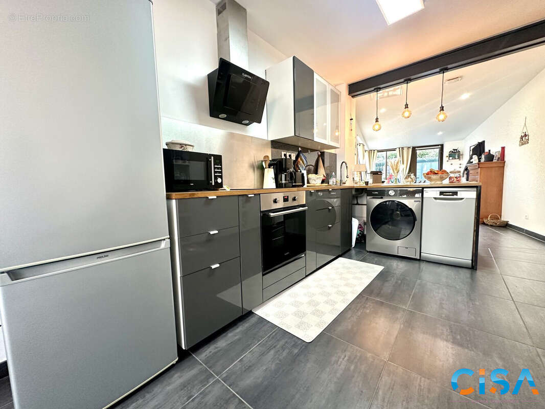 Maison à NEUILLY-EN-THELLE