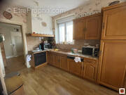 Maison à LA MONNERIE-LE-MONTEL