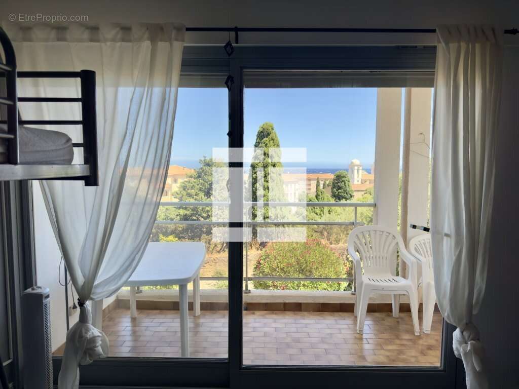 Appartement à L'ILE-ROUSSE