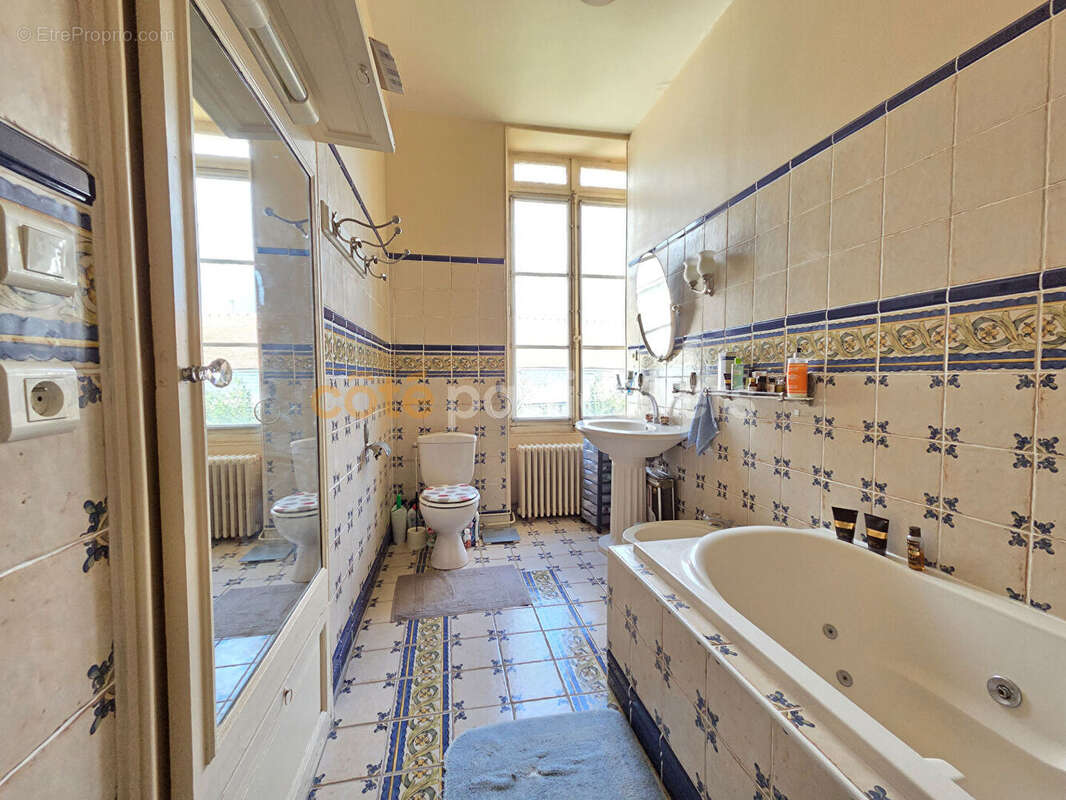 Maison à CHATEAUNEUF-SUR-LOIRE