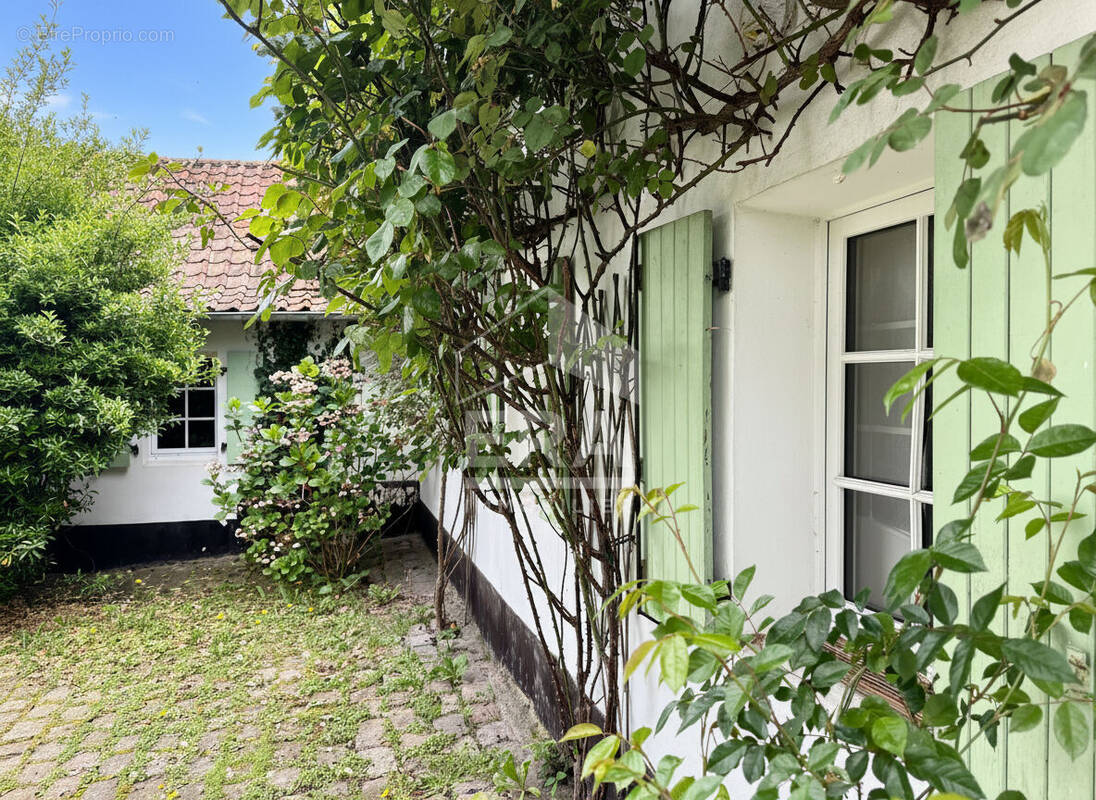 Maison à TUBERSENT