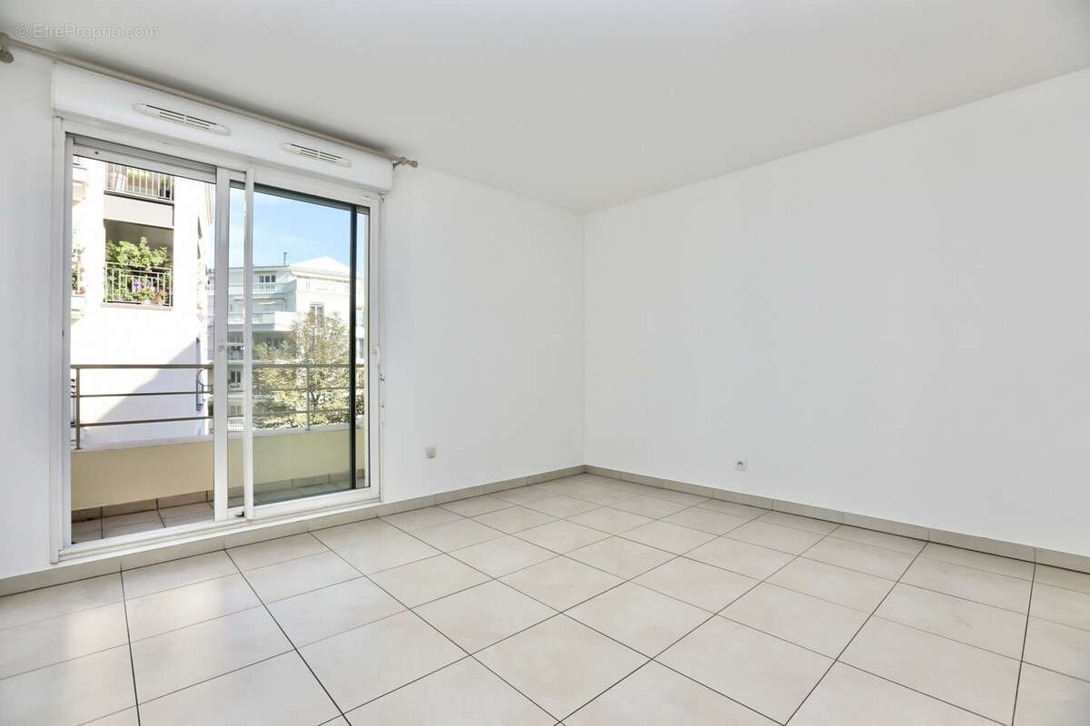 IMG_7337 - Appartement à ROSNY-SOUS-BOIS