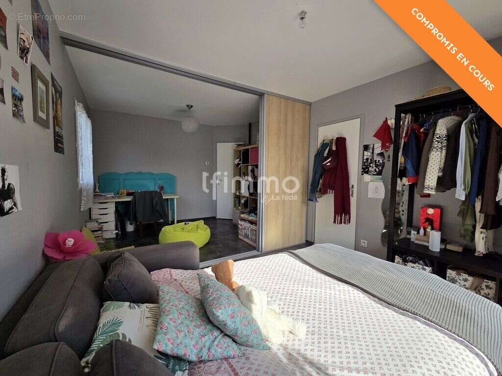 Maison à AMBARES-ET-LAGRAVE