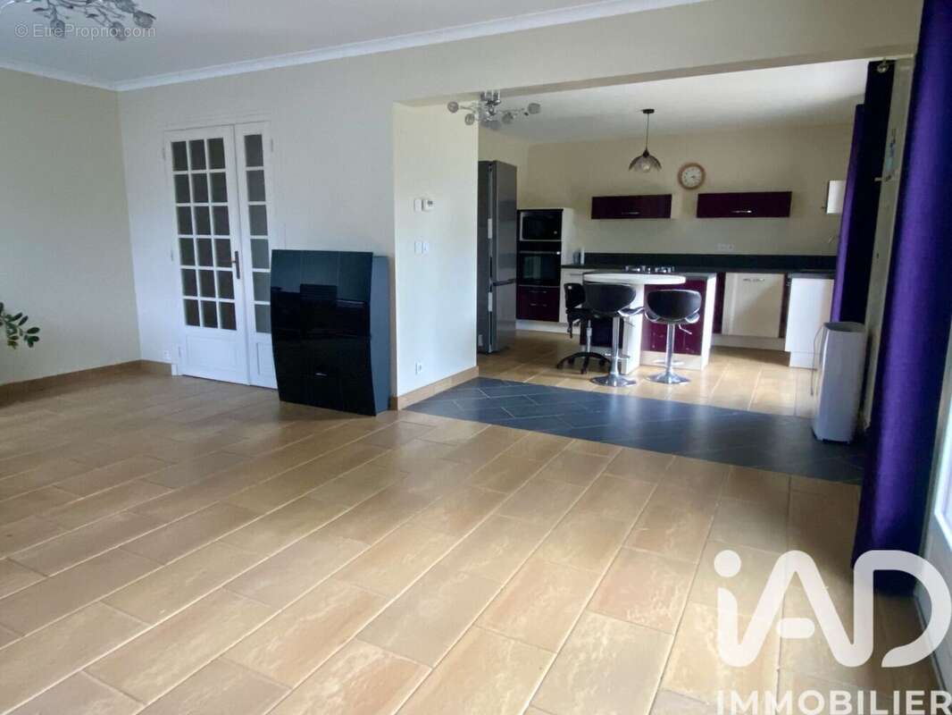 Photo 5 - Maison à RUY