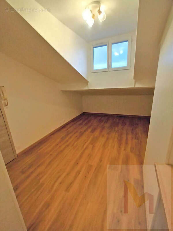 Appartement à NEUILLY-PLAISANCE