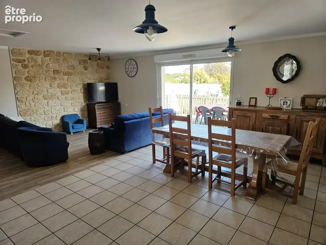 Machecoul-Saint-Même (44270)   Maison de plain-pied avec 4 chambres, terrasse et jardin - photo 3