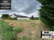 Terrain à SAINT-REMY-EN-ROLLAT