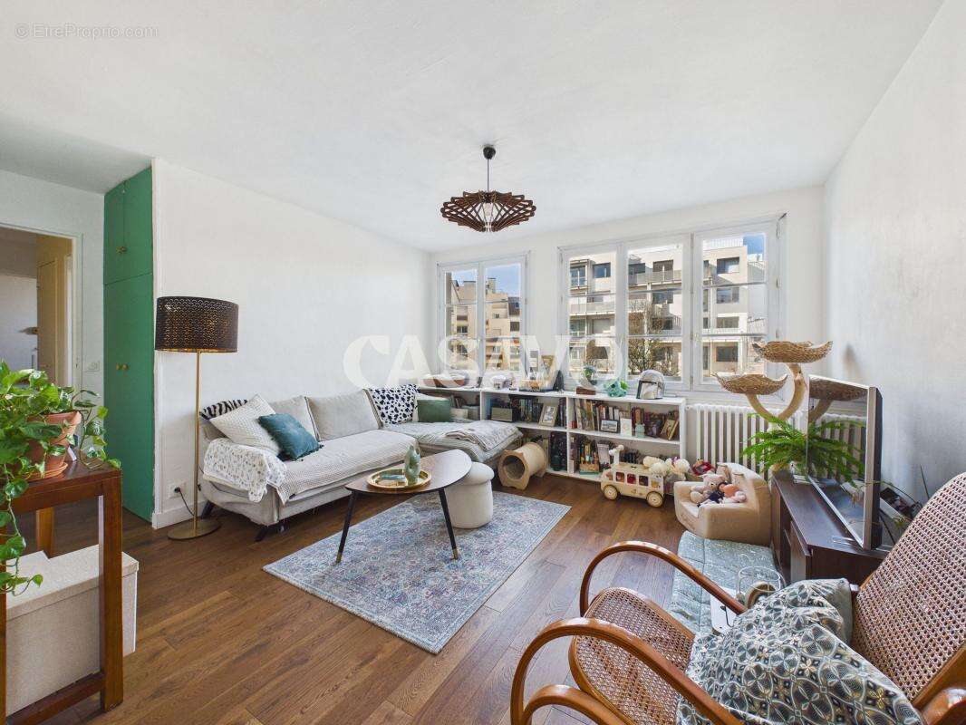 Appartement à ISSY-LES-MOULINEAUX
