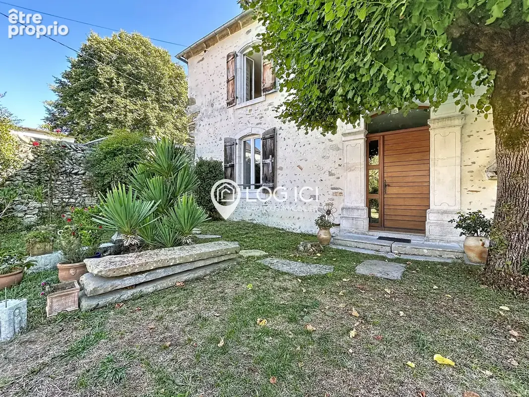 ARROS DE NAY - Véritable enclos béarnais rénové édifié sur un terrain de 3900 m2 - photo 27