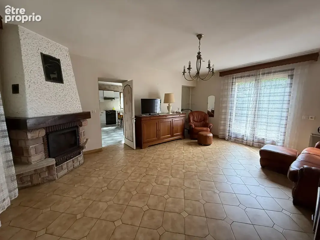 Maison familiale avec 3 chambres et terrain à Marlieux - photo 5