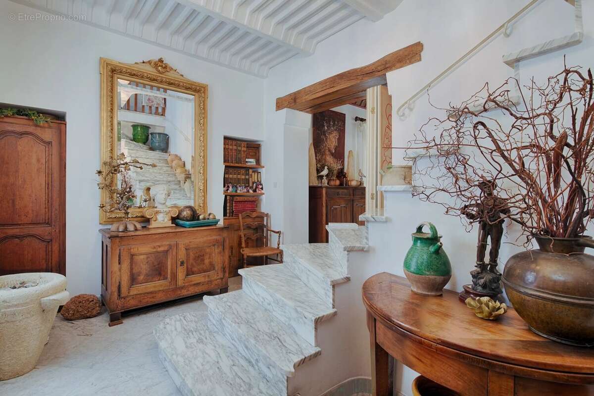 Maison à VAISON-LA-ROMAINE