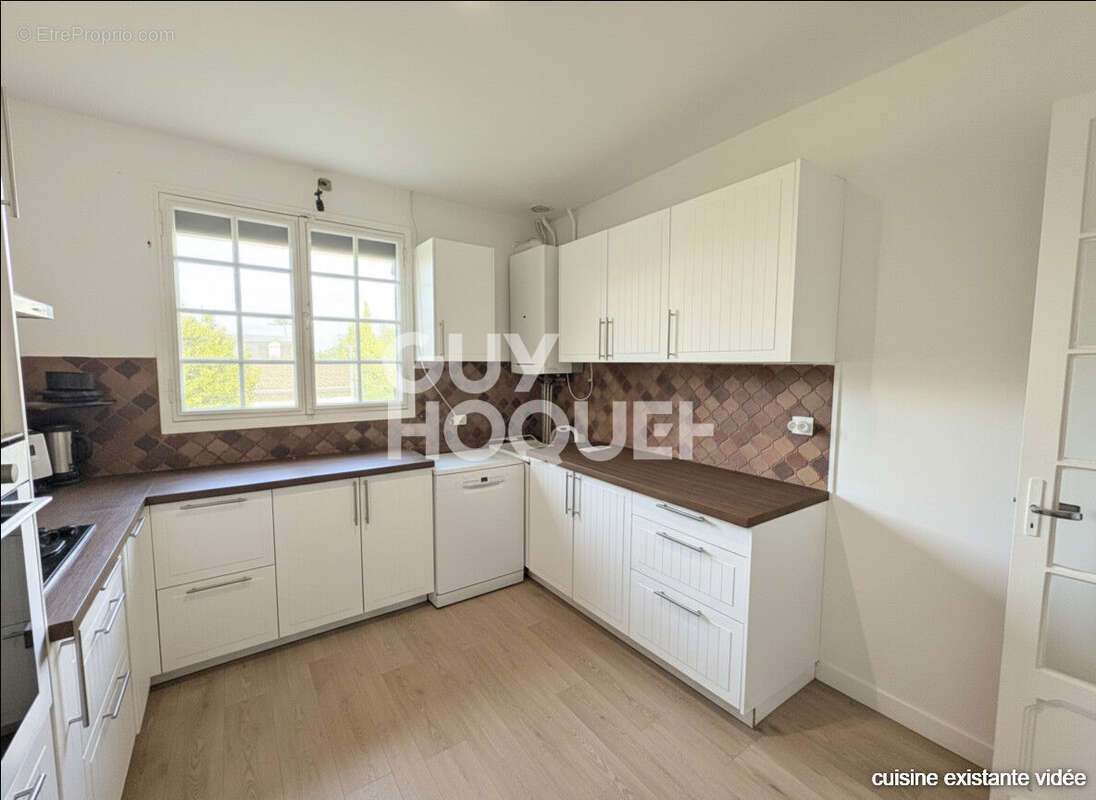 Maison à VILLENAVE-D&#039;ORNON