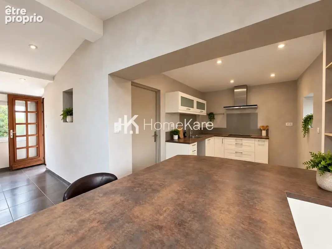 Maison 5 pièces 150 m² à vendre à Ambares-Et-Lagrave (33440) - photo 4