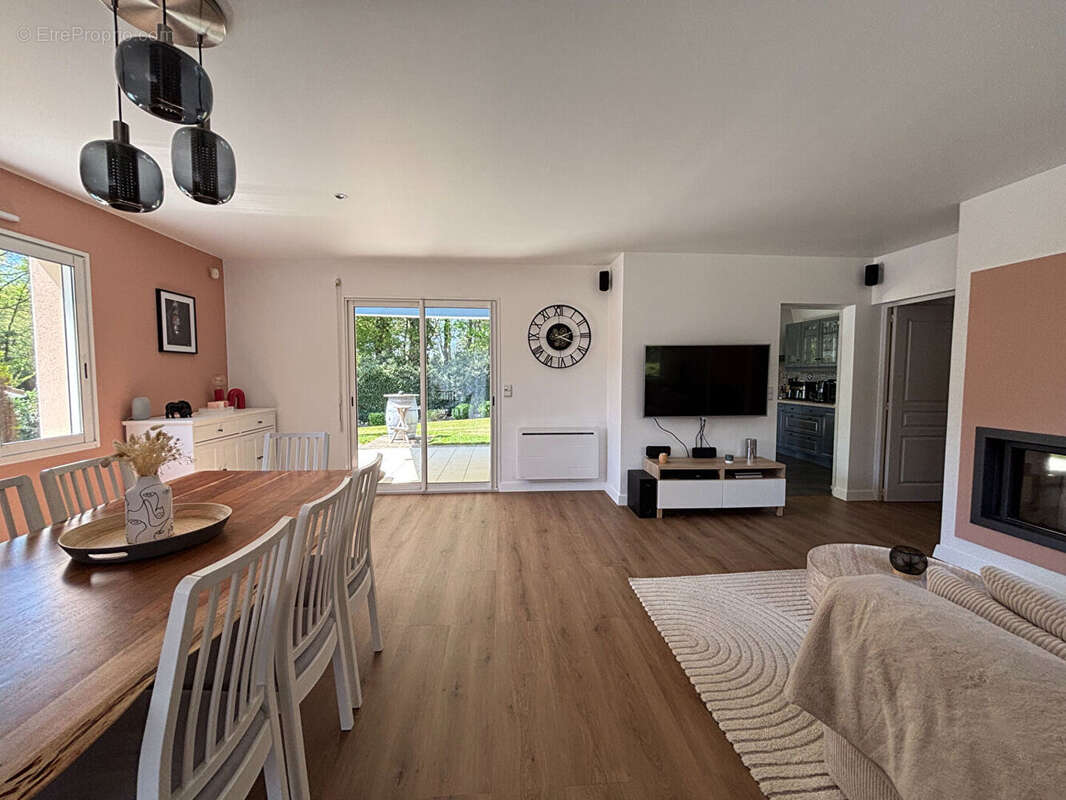 Maison 120m² à sainte-marie-de-gosse - photo 5