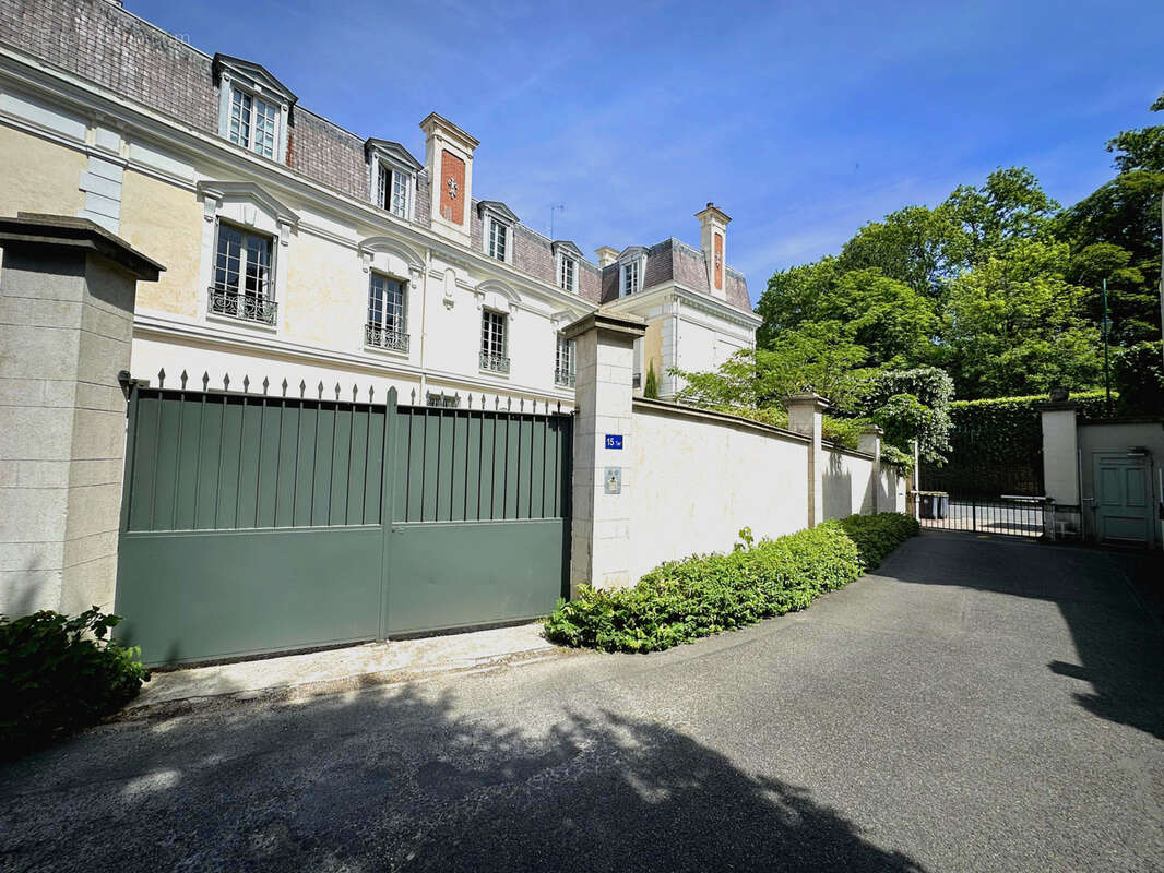 Appartement à FONTAINEBLEAU