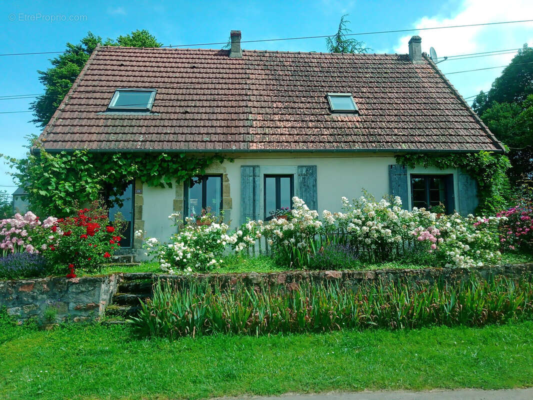 Maison à SAINT-FRANCHY