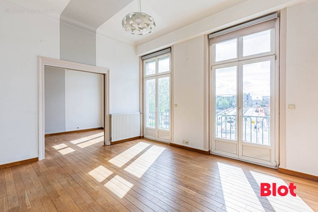 Appartement à NANTES