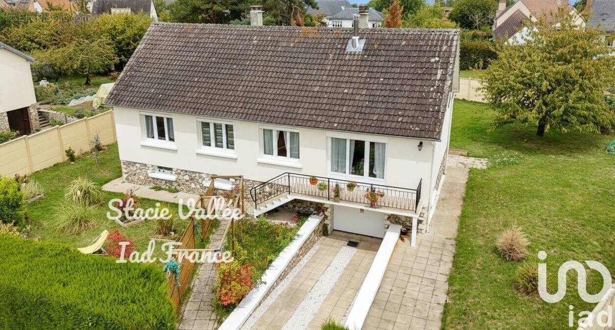 Photo 1 - Maison à SAINT-SEBASTIEN-DE-MORSENT