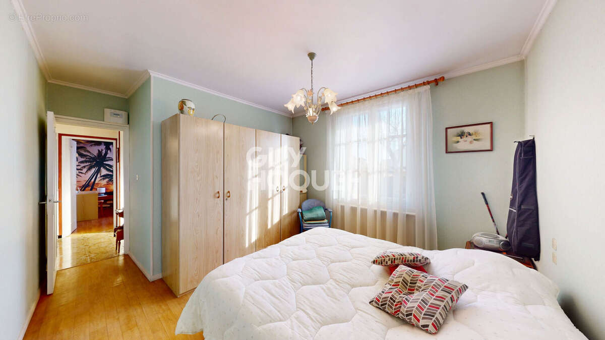 Maison à LE PLESSIS-BOUCHARD