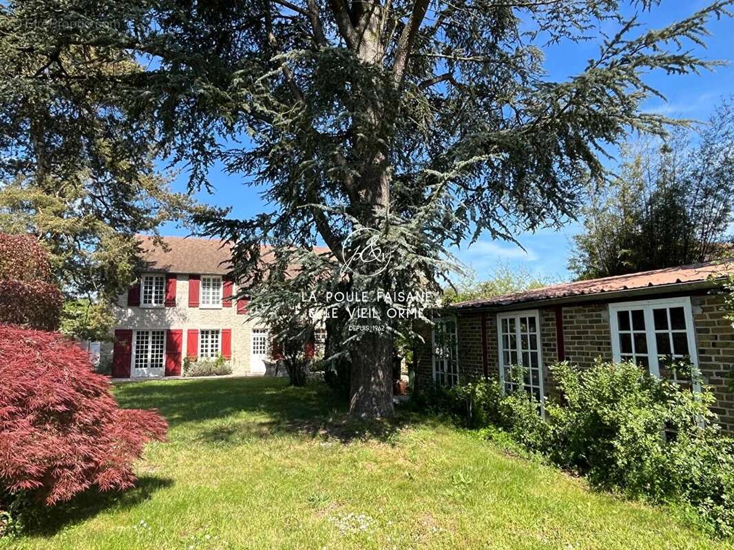 Maison à BAZAINVILLE