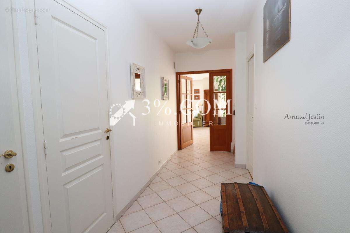 Maison à JANZE