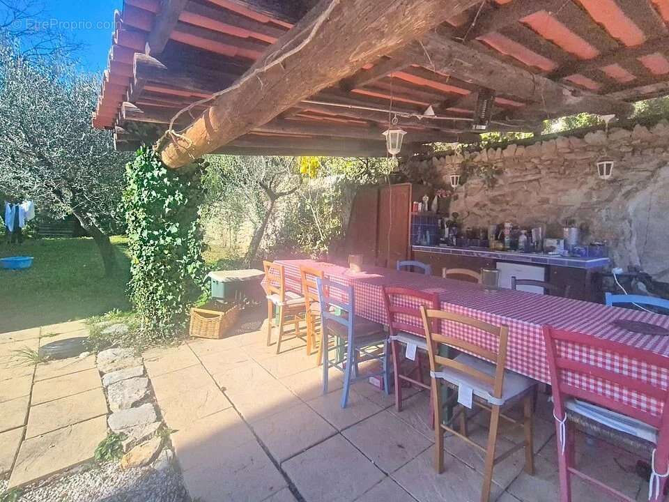 Maison à LORGUES