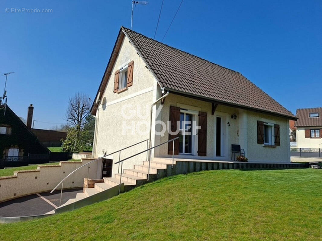 Maison à MOEURS-VERDEY