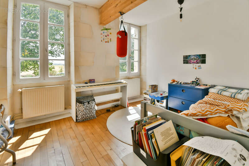 Maison à vendre 6 pièces Proche SAINT JEAN D'ANGELY (17) - photo 12