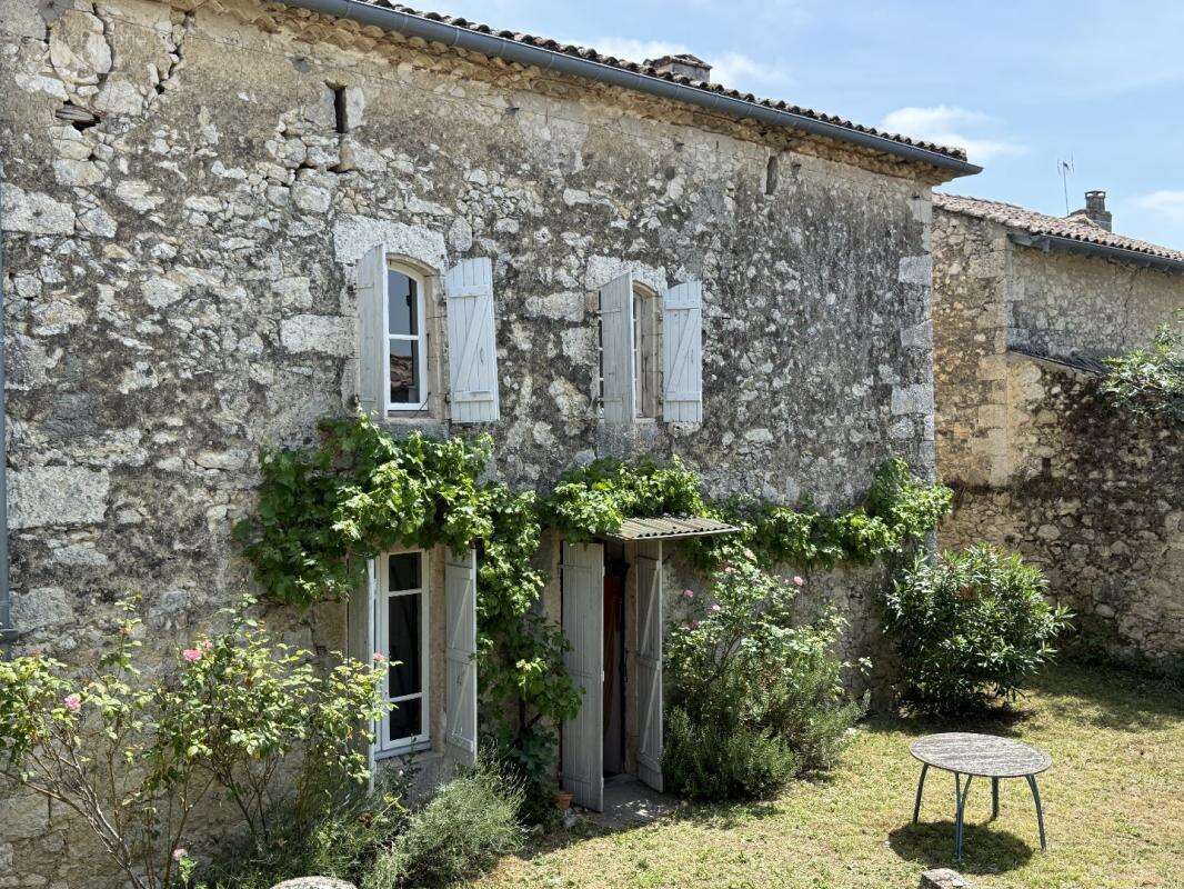 Maison à LA ROMIEU