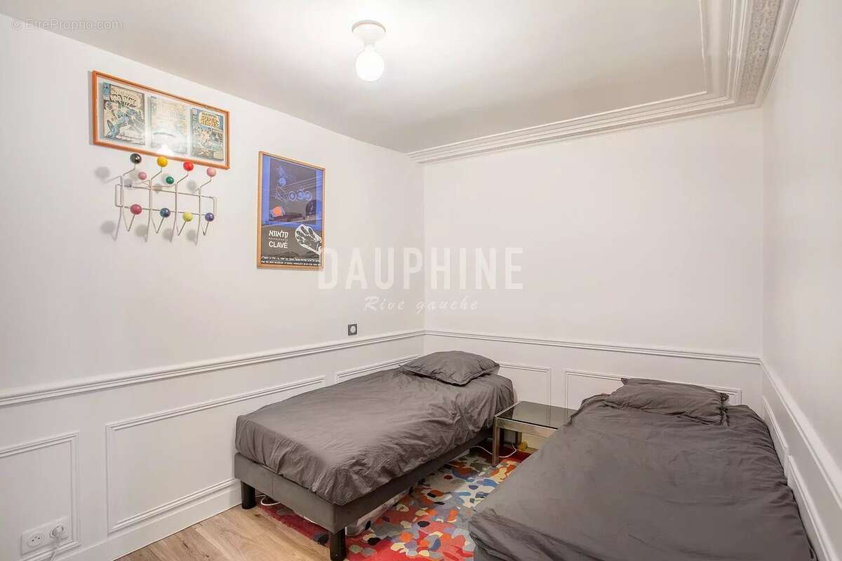 Appartement à PARIS-7E