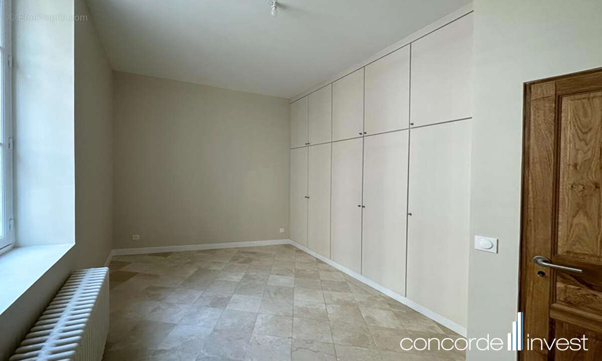 Appartement Saint Germain En Laye 3 pièce(s) 72 m2 - photo 8