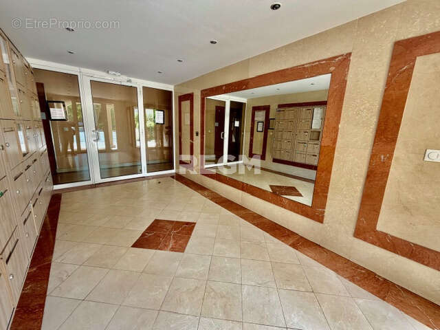 Appartement à SAINT-FARGEAU-PONTHIERRY
