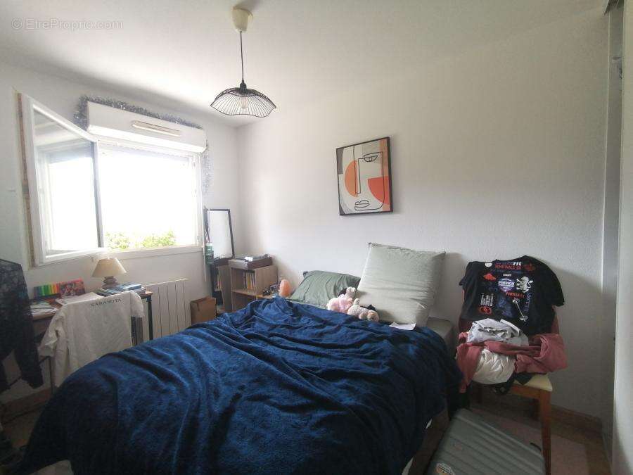 Appartement à SENE