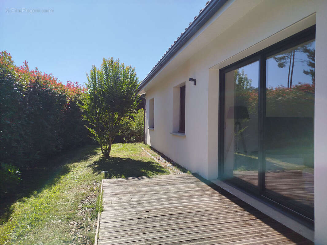 Maison à VIELLE-SAINT-GIRONS