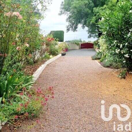 Photo 8 - Maison à AZAY-LE-BRULE